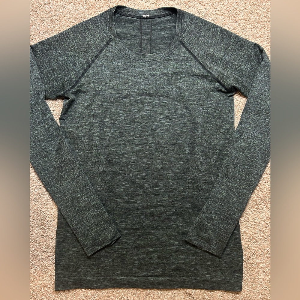 Lululemon Swiftly Long Sleeve- Size 8